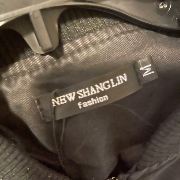 Bomber jacket - Picture 6 of 6